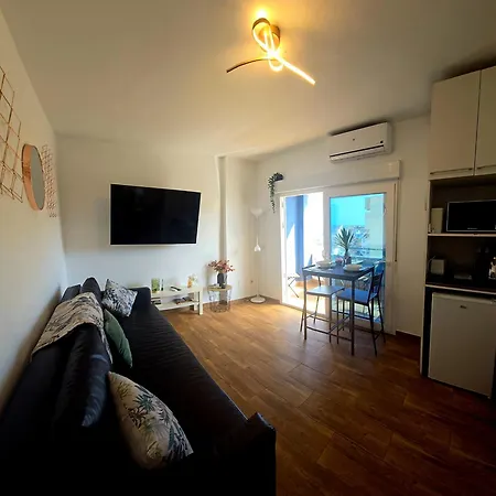 Apartment Bellevue Sea View By Namaste Elite